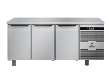 Digital Cabinets 3-door Freezer Table