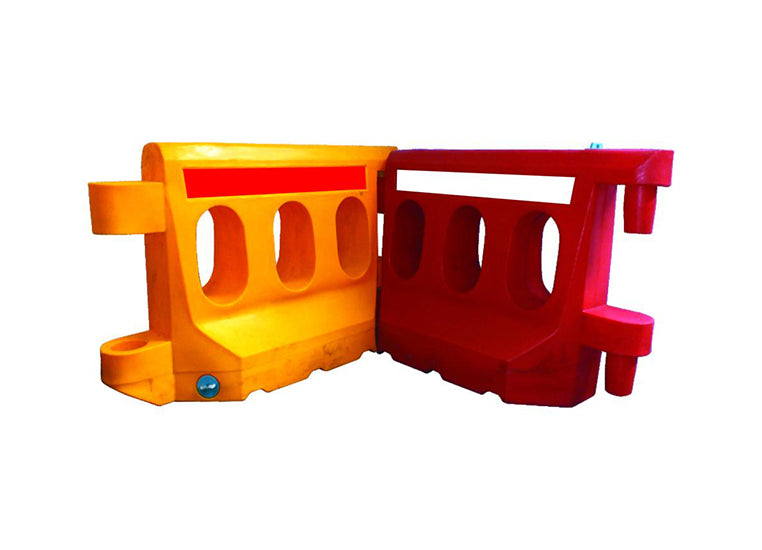 Safety Barricades (Interlocking) : 1260(L) X 455(W) X 795(H) mm | Effective Length: 1200 mm